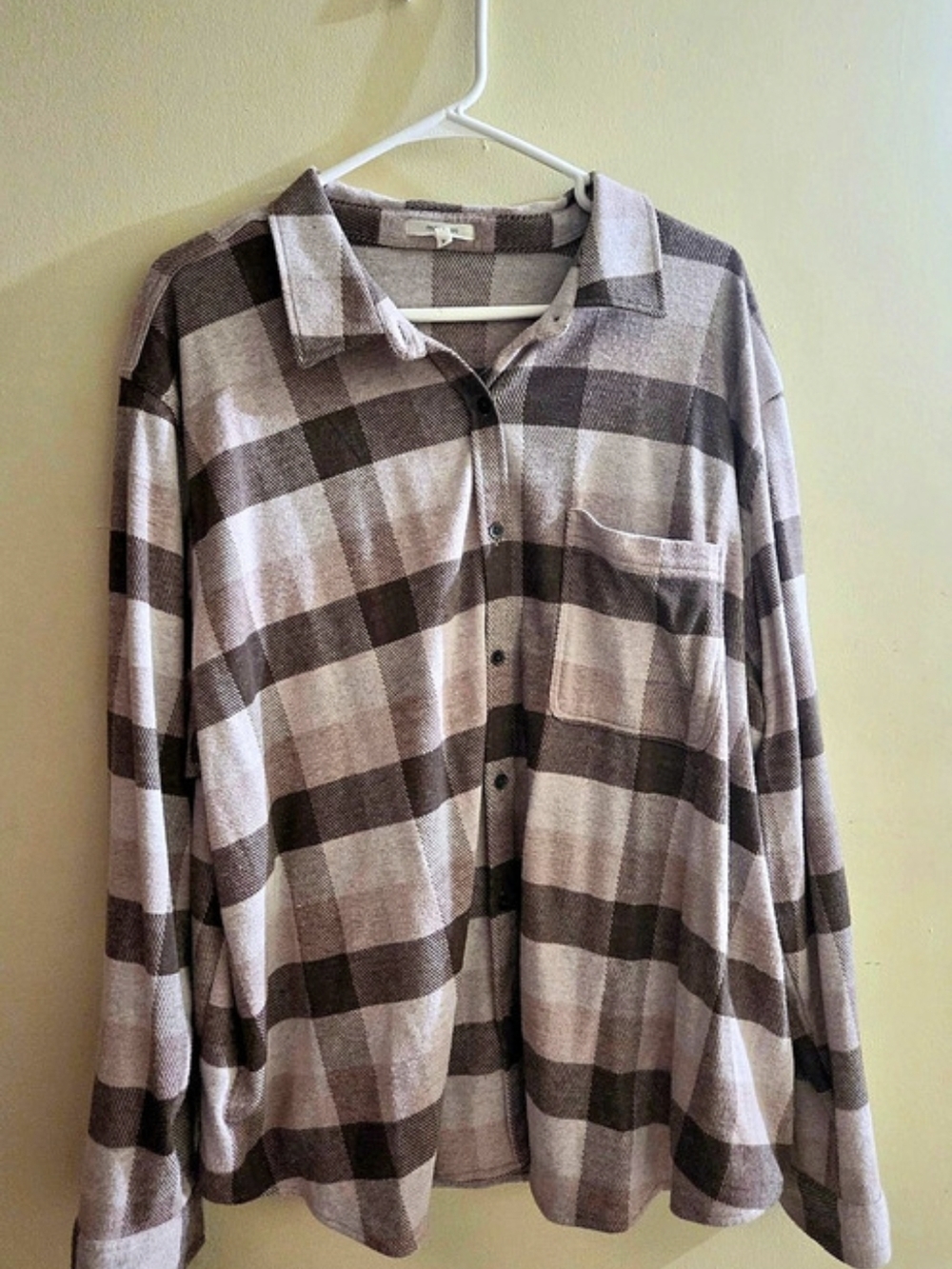 Maurices Plaid Button Down in Brown & Gray 3X Like New